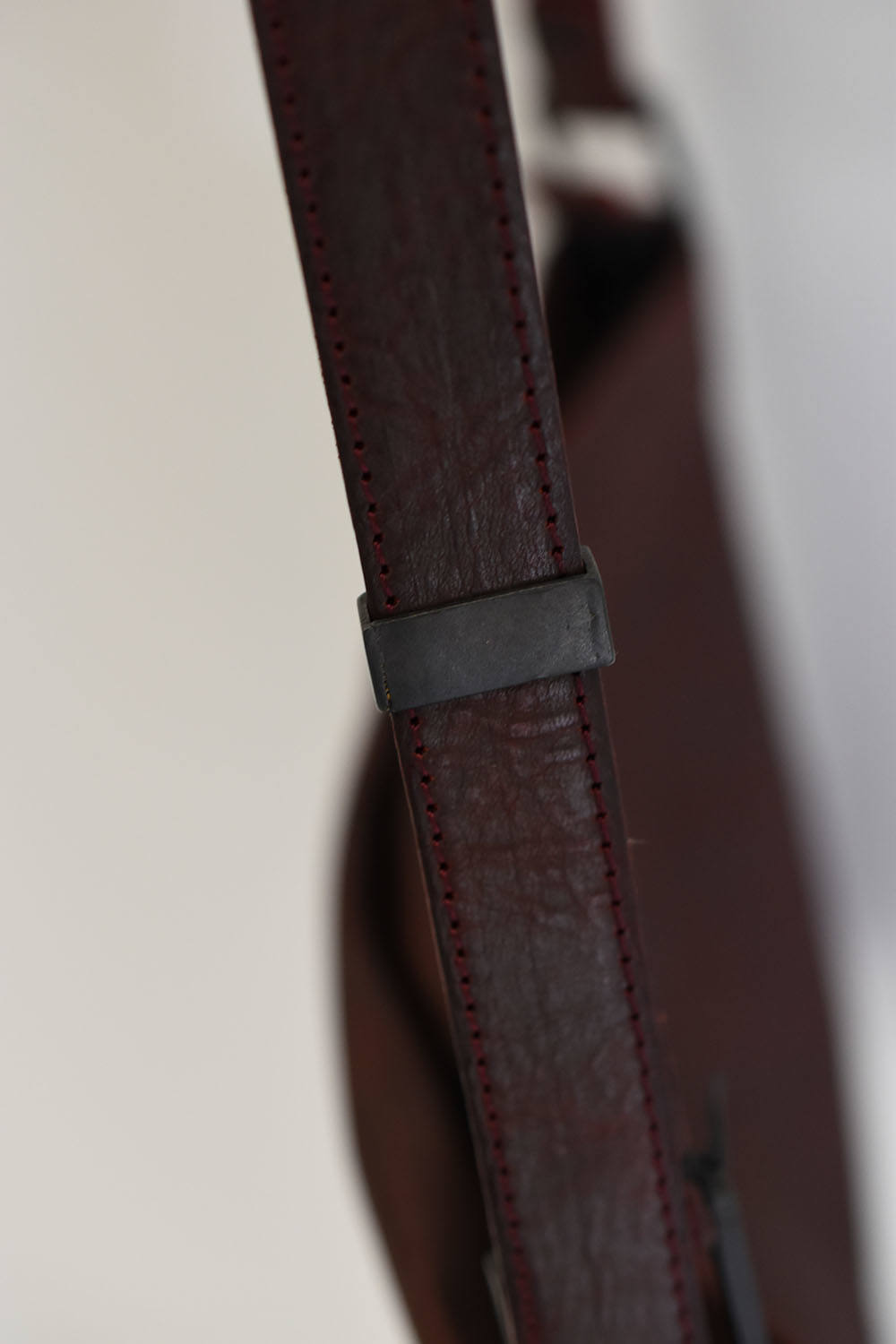 iolom - Leather Sacoche Bag / レザーサコッシュバッグ 