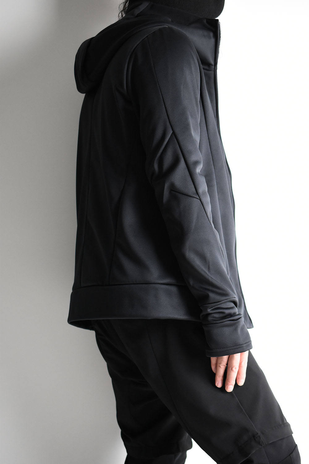 CIVILIZED - 《ラスト1点!!》ZIP UP VACUUM NECK PARKA./ジップ